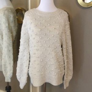 Gap Cream textured sweater EUC size XS